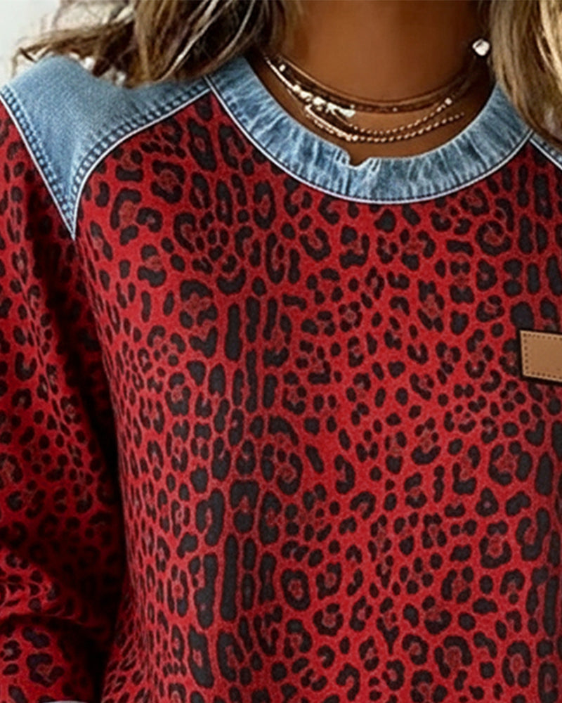Zavryn | PatchLeo Statement Sweatshirt