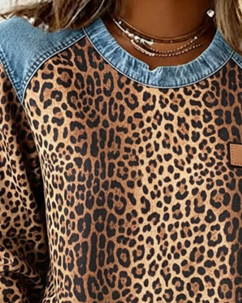 Zavryn | PatchLeo Statement Sweatshirt